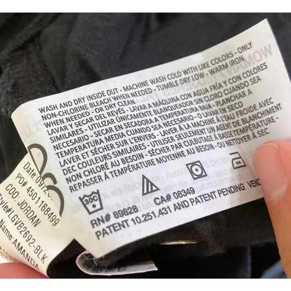 NWT Gloria Vanderbilt Amanda Tapered Leg Jeans Size 16 Women’s Black - Picture 7 of 12